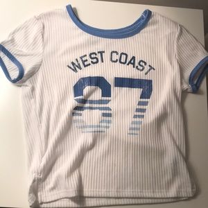 aeropostale white cropped graphic tee